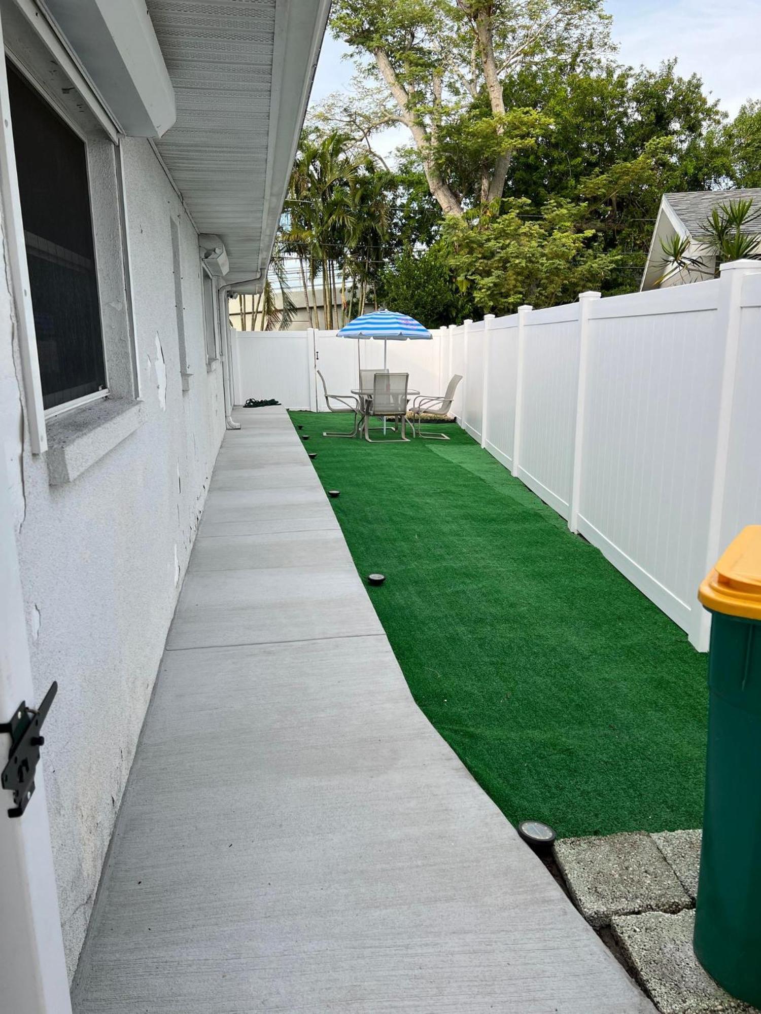 Cozy Private Studio W/Own Yard - 3Mi From Beach 塞米诺尔 外观 照片
